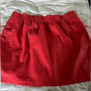 Size 16 darling skirt with full elastic from j crew. New with tags!